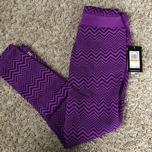 Avalanche fleece patterned leggings